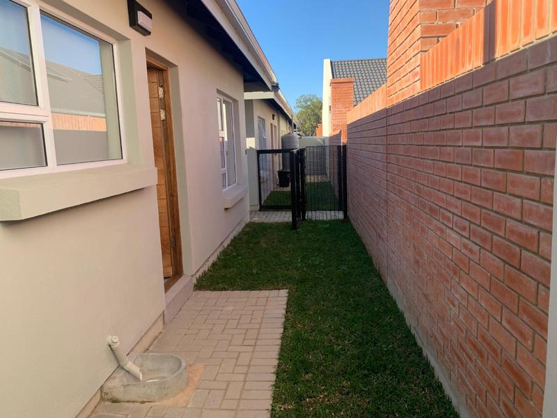 2 Bedroom Property for Sale in George Central Western Cape
